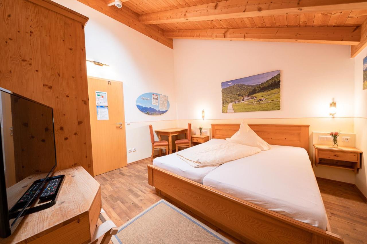 Berggasthof Hotel Duftbraeu I Ruhige Alleinlage I Mitten Im Gruenen Samerberg Kültér fotó